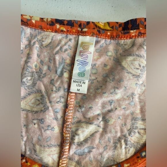 🔵 5 for $25 LULA ROE orange and fall colored patterned short sleeve tee - Picture 2 of 5